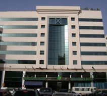 Summit Hotel Exterior