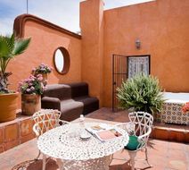 La Casa de la Marquesa Lobby