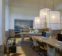 Hotel Victor Lobby