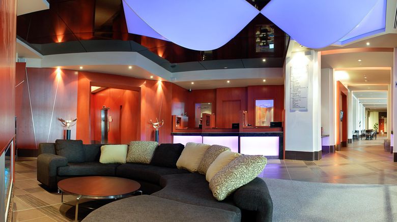 <b>Hotel Must Quebec City Airport Lobby</b>. Images powered by <a href="https://www.leonardoworldwide.com/" title="Leonardo Worldwide" target="_blank">Leonardo</a>.