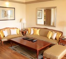 Taj Samudra Hotel Lobby