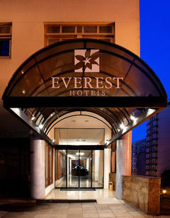 Everest Porto Alegre Hotel