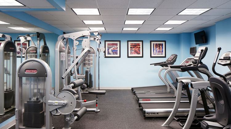 Club Quarters Hotel, Wacker at Michigan Health Club