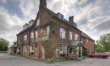 Castle Hotel