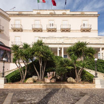 Grand Hotel Villa Politi
