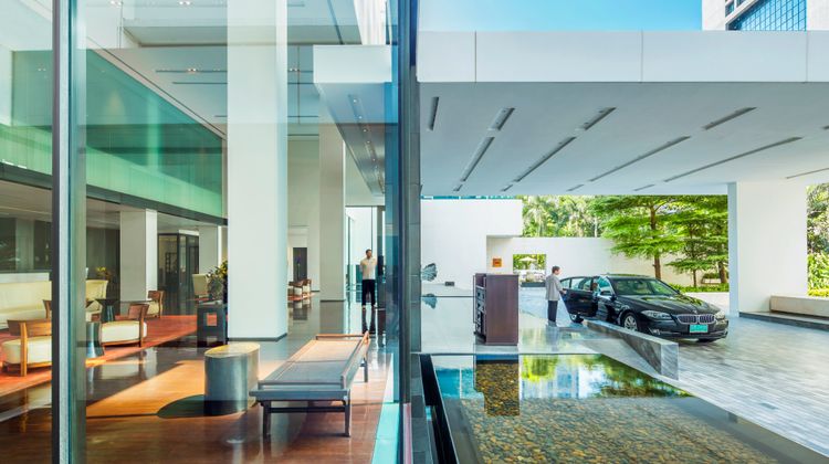 COMO Metropolitan Bangkok Lobby