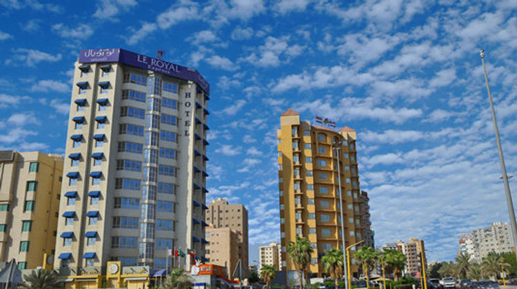 Le Royal Express Salmiya Hotel Exterior
