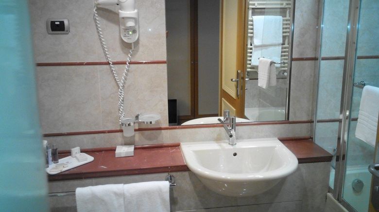 <b>Papillo Hotel Roma Room</b>. Images powered by <a href="https://www.leonardoworldwide.com/" title="Leonardo Worldwide" target="_blank">Leonardo</a>.
