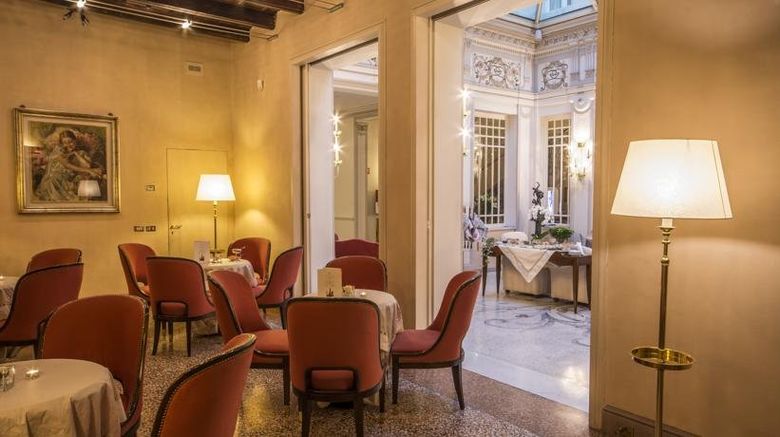 <b>Hotel Corona d'Oro Bologna Restaurant</b>. Images powered by <a href="https://www.leonardoworldwide.com/" title="Leonardo Worldwide" target="_blank">Leonardo</a>.