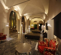 Borghese Palace Art Hotel Lobby