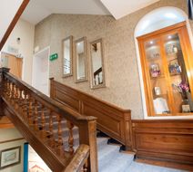 Dukes Head Hotel Lobby