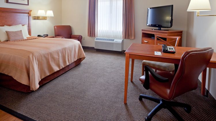 Candlewood Suites Williamsport Suite