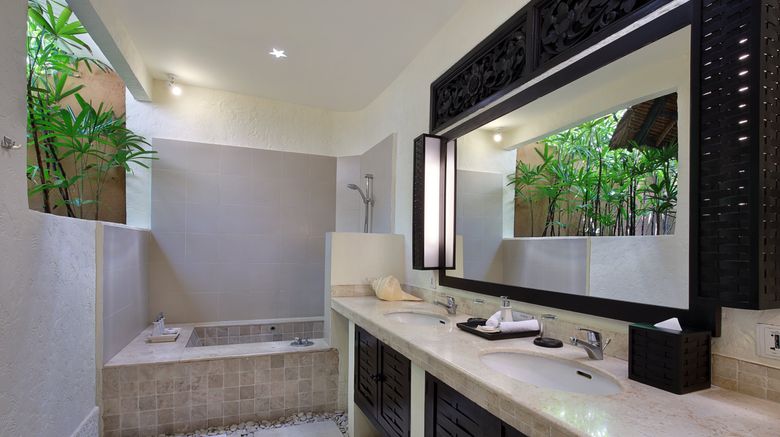 <b>Impiana Private Villas Room</b>. Images powered by <a href="https://www.leonardoworldwide.com/" title="Leonardo Worldwide" target="_blank">Leonardo</a>.
