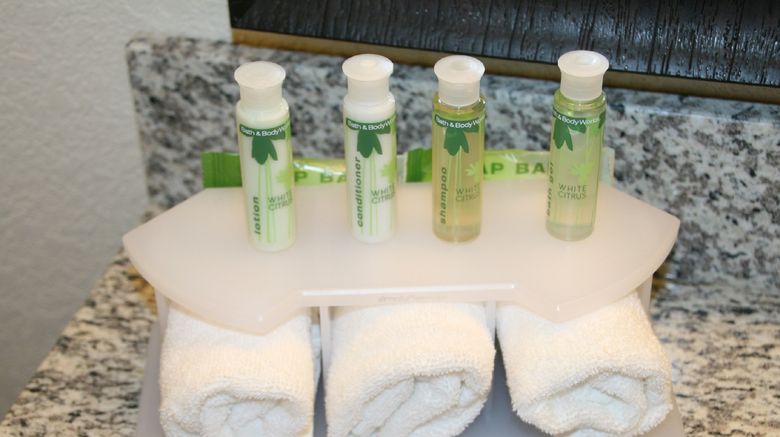 <b>Holiday Inn Express & Suites Nevada Room</b>. Images powered by <a href="https://www.leonardoworldwide.com/" title="Leonardo Worldwide" target="_blank">Leonardo</a>.
