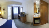 <b>Holiday Inn Basingstoke Room</b>. Virtual Tours powered by <a href="https://www.leonardoworldwide.com/" title="Leonardo Worldwide" target="_blank">Leonardo</a>.