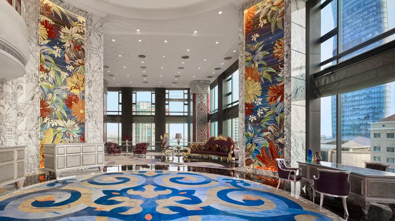 <b>The Reverie Saigon Lobby</b>. Images powered by <a href="https://www.leonardoworldwide.com/" title="Leonardo Worldwide" target="_blank">Leonardo</a>.