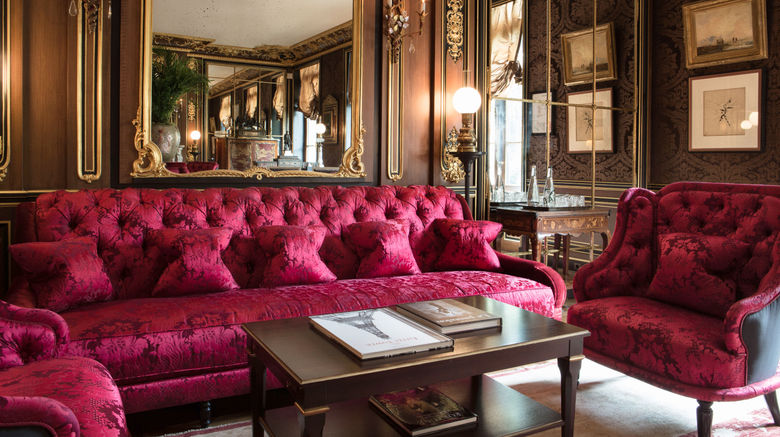 <b>La Reserve Paris Hotel and Spa Lobby</b>. Images powered by <a href="https://www.leonardoworldwide.com/" title="Leonardo Worldwide" target="_blank">Leonardo</a>.