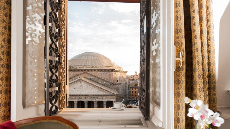 <b>Hotel Sole al Pantheon Room</b>. Images powered by <a href="https://www.leonardoworldwide.com/" title="Leonardo Worldwide" target="_blank">Leonardo</a>.