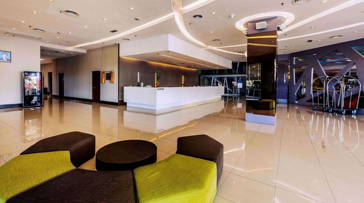 Ixora Hotel Prai Lobby