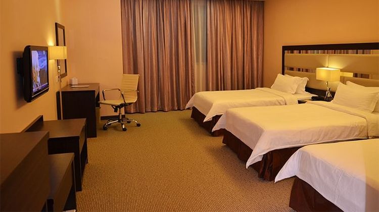 Ixora Hotel Prai Room
