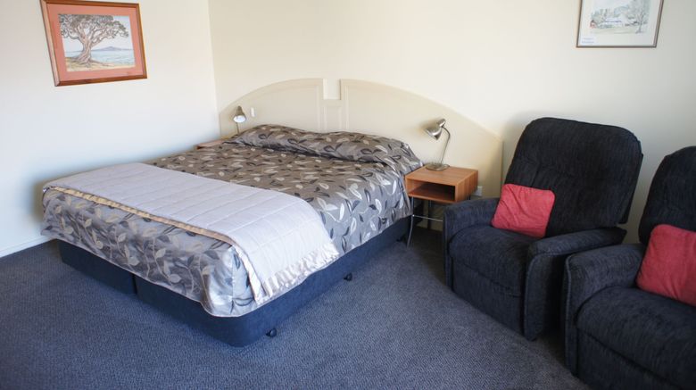 <b>BK's Egmont Motor Lodge New Plymouth Room</b>. Images powered by <a href="https://www.leonardoworldwide.com/" title="Leonardo Worldwide" target="_blank">Leonardo</a>.
