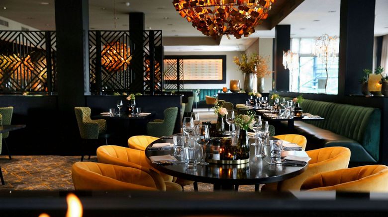 <b>Van der Valk Hotel Almere Restaurant</b>. Images powered by <a href="https://www.leonardoworldwide.com/" title="Leonardo Worldwide" target="_blank">Leonardo</a>.