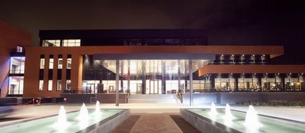 Van der Valk Hotel Almere Exterior
