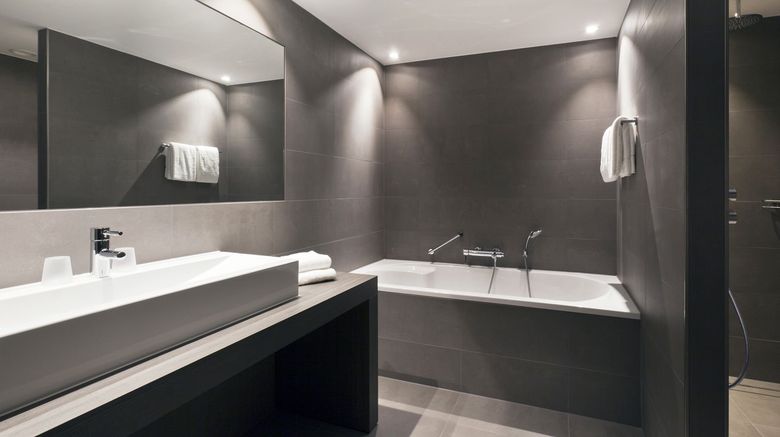 <b>Valk Exclusief Hotel Dordrecht Room</b>. Images powered by <a href="https://www.leonardoworldwide.com/" title="Leonardo Worldwide" target="_blank">Leonardo</a>.