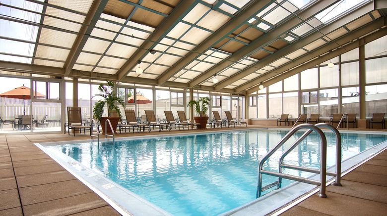 <b>Omni Richmond Hotel Pool</b>. Images powered by <a href="https://www.leonardoworldwide.com/" title="Leonardo Worldwide" target="_blank">Leonardo</a>.