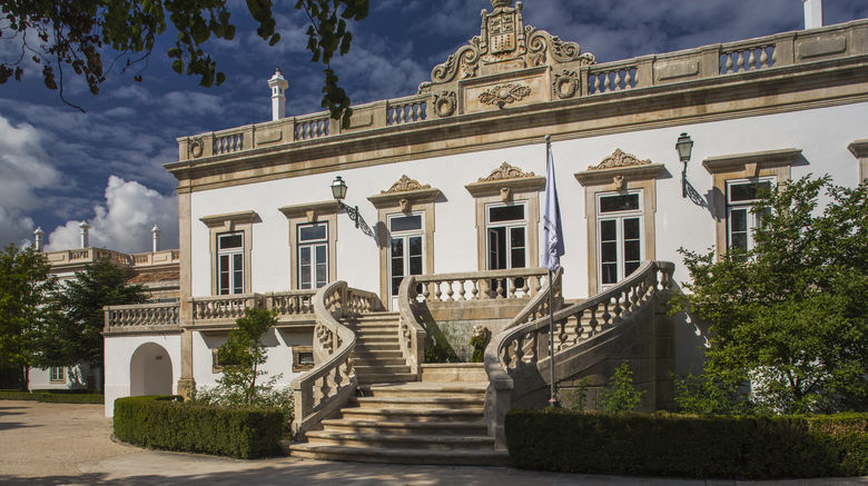 Quinta das Lagrimas Exterior. Images powered by <a href="https://www.leonardoworldwide.com" target="_blank" rel="noopener">Leonardo</a>.