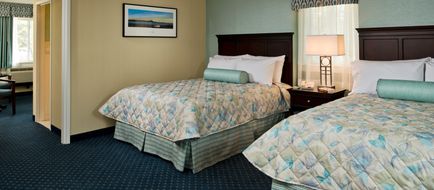 Wellfleet Motel & Lodge Suite