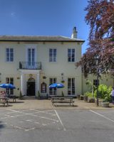 Elms Hotel - Good Night Inns