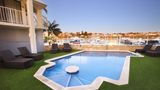 Pier 21 Apartment Hotel Pool