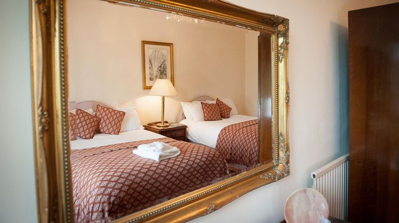 <b>Highley Manor Room</b>. Images powered by <a href="https://www.leonardoworldwide.com/" title="Leonardo Worldwide" target="_blank">Leonardo</a>.
