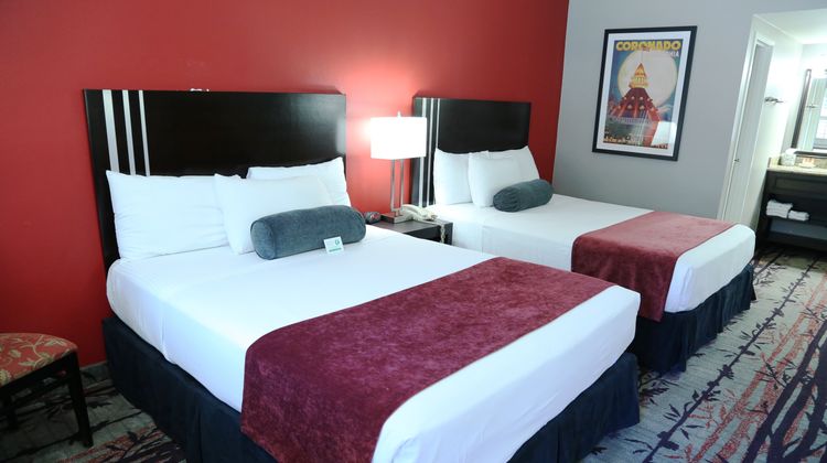 Laguna Hills Lodge Room