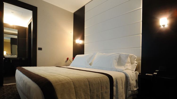 H2C Hotel Milanofiori Room