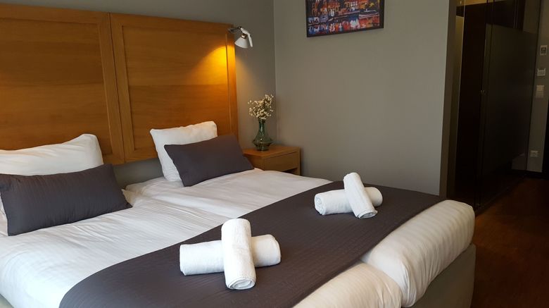 <b>The Bank Hotel Room</b>. Images powered by <a href="https://www.leonardoworldwide.com/" title="Leonardo Worldwide" target="_blank">Leonardo</a>.