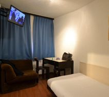 Hotel St-Gervais Room