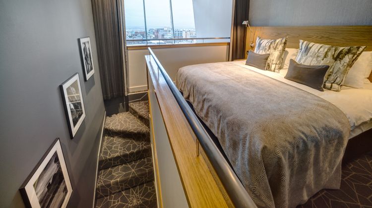 Apex City of Glasgow Hotel Suite