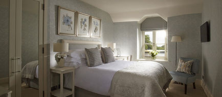 Dormy House Hotel Room