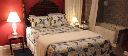 Inn of The Shenando Room