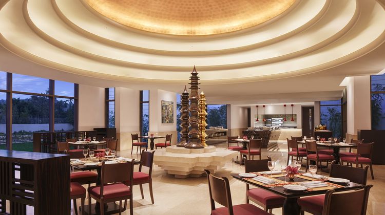 Vivanta Guwahati Restaurant