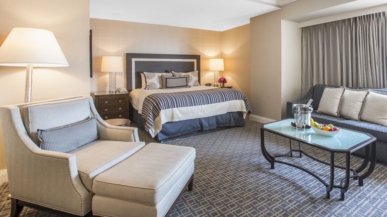 <b>Omni Los Angeles Hotel at CA Plaza Room</b>. Images powered by <a href="https://www.leonardoworldwide.com/" title="Leonardo Worldwide" target="_blank">Leonardo</a>.