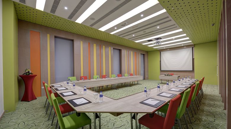 <b>Al Khoory Atrium Hotel Meeting</b>. Images powered by <a href="https://www.leonardoworldwide.com/" title="Leonardo Worldwide" target="_blank">Leonardo</a>.