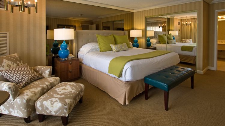 Inn at The Commons Suite