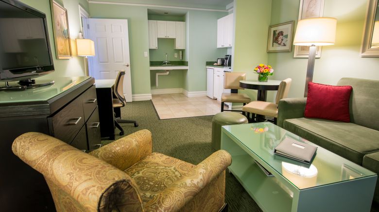 <b>Beacon Hotel Suite</b>. Images powered by <a href="https://www.leonardoworldwide.com/" title="Leonardo Worldwide" target="_blank">Leonardo</a>.