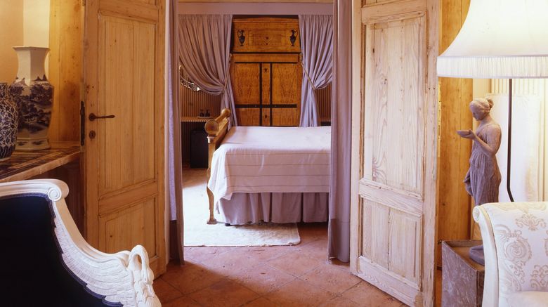 <b>Relais La Suvera Hotel Room</b>. Images powered by <a href=https://www.travelagewest.com/Hotels/Pievescola-Italy/