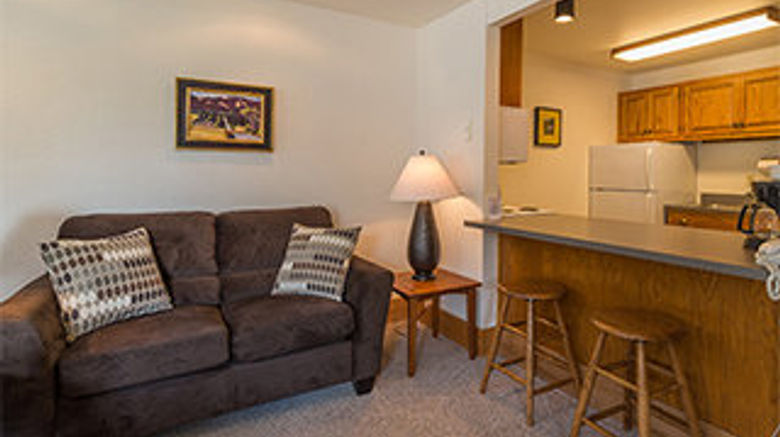 <b>The Landmark Orcas Island Room</b>. Images powered by <a href="https://www.leonardoworldwide.com/" title="Leonardo Worldwide" target="_blank">Leonardo</a>.
