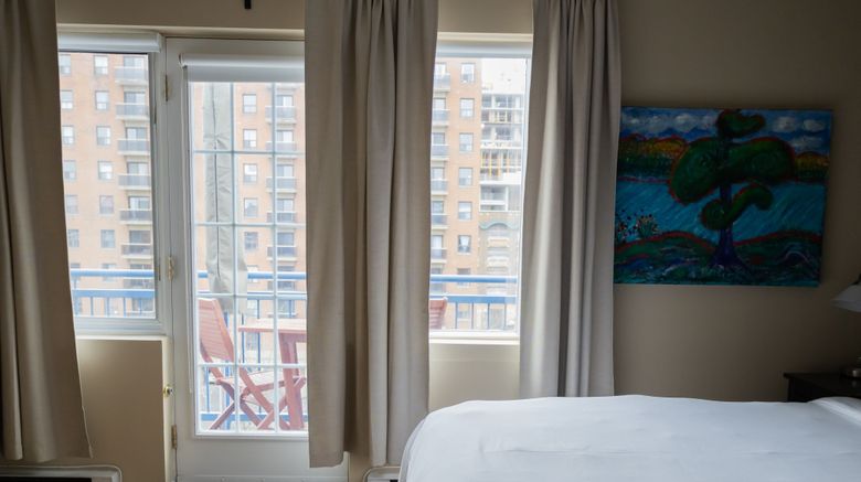 <b>ByWard Blue Inn Room</b>. Images powered by <a href="https://www.leonardoworldwide.com/" title="Leonardo Worldwide" target="_blank">Leonardo</a>.