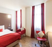 FourSide Hotel City Center Vienna Room